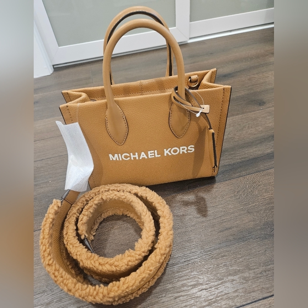 NWT Michael Kors Mirella Bag + Crossbody Strap! - Picture 3 of 8
